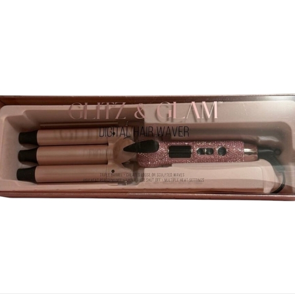 ?️Glitz and glam?️ digital pink glitter Rhinestone hair waver new in box